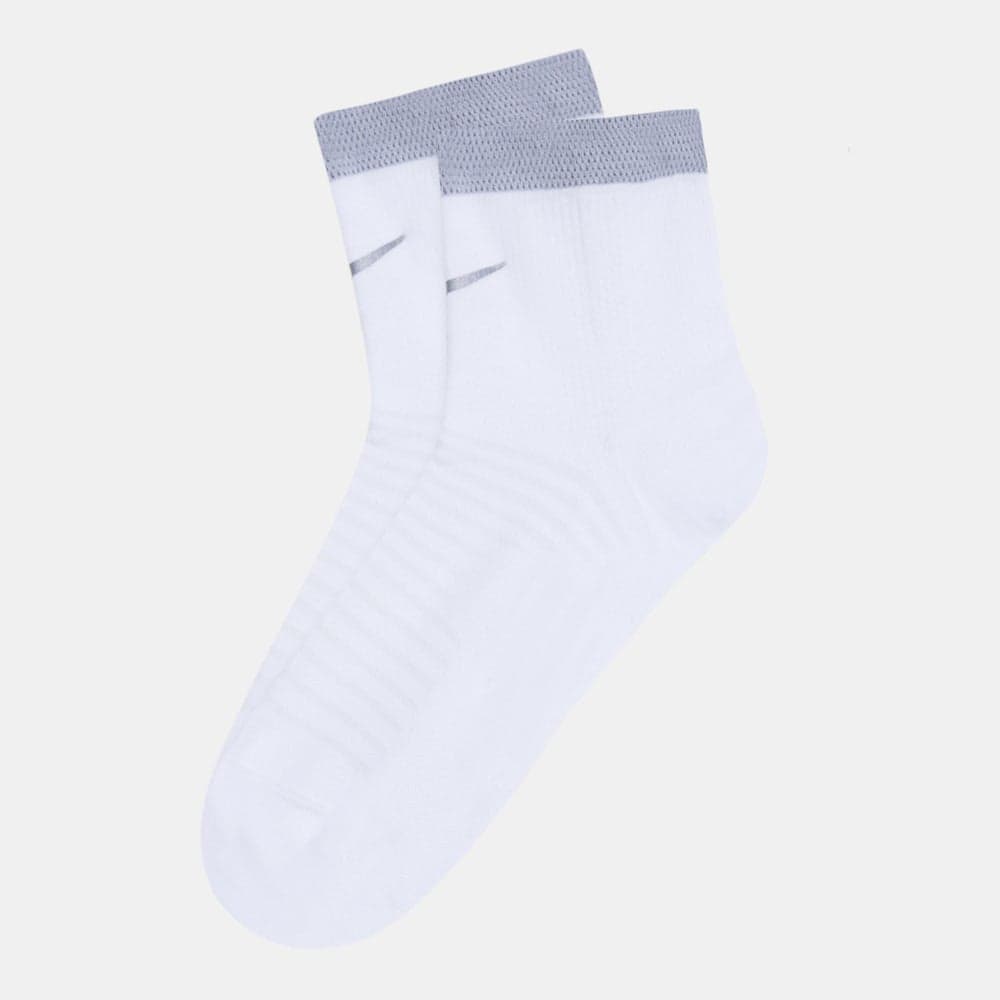 Nike Spark Lightweight Men's Ankle Socks - Image 1
