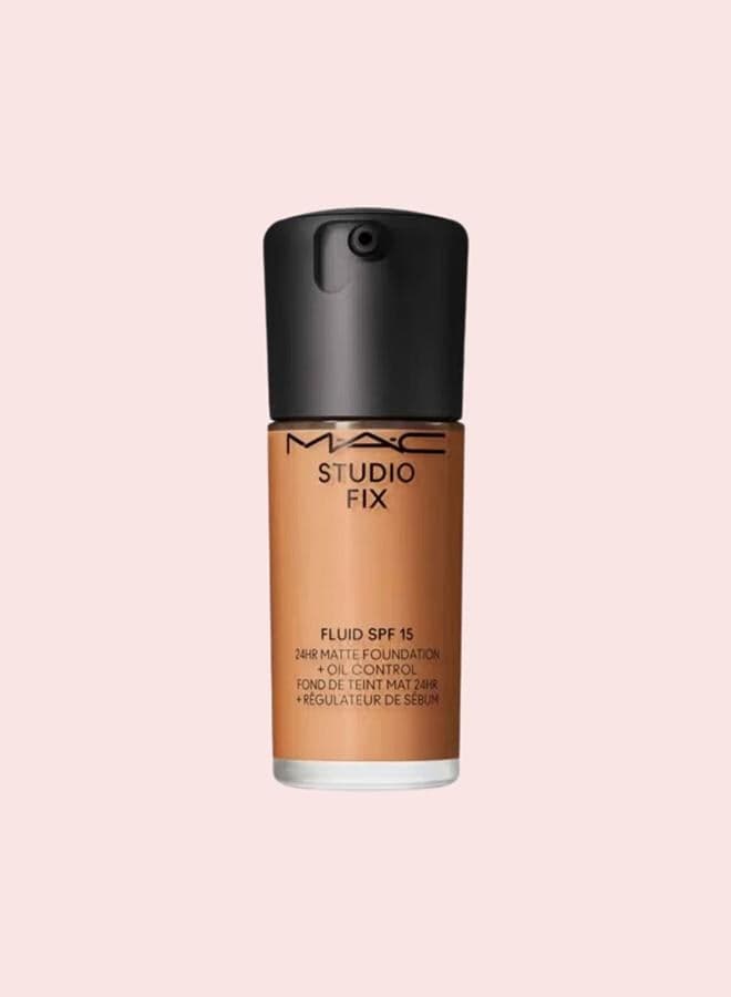 Studio Fix 24HR Matte Foundation SPF 15 - NC45 - Image 1