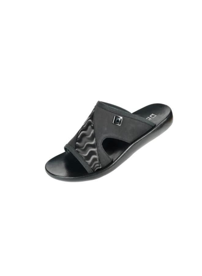 Barjeel Uno 008-3559: Luxe Black Arabic Sandals for Men - Image 1