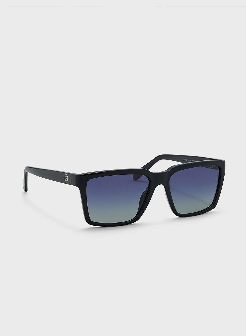 GUESS Chic Rectangle Full Rim Sunglasses for Women - Image 1