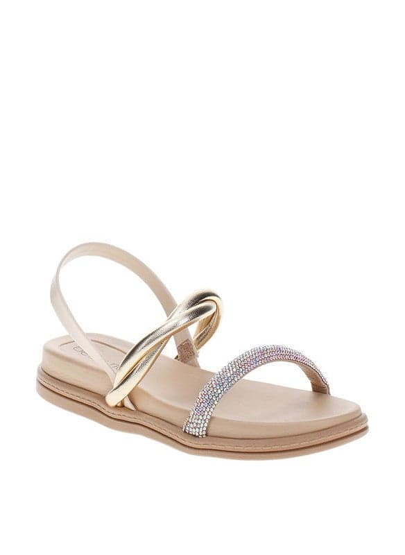 Elegant Cream Flat Sandals for Women – Timeless Comfort - Image 1
