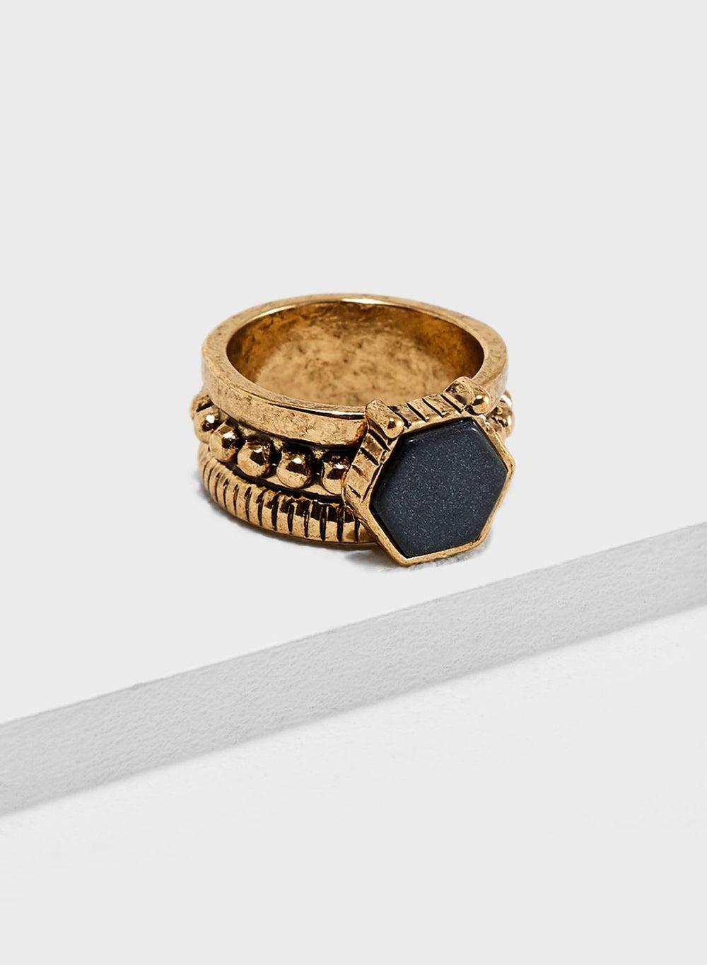 Elegant Ginger Stone Ring – Radiant Gold Tone Finish - Image 1