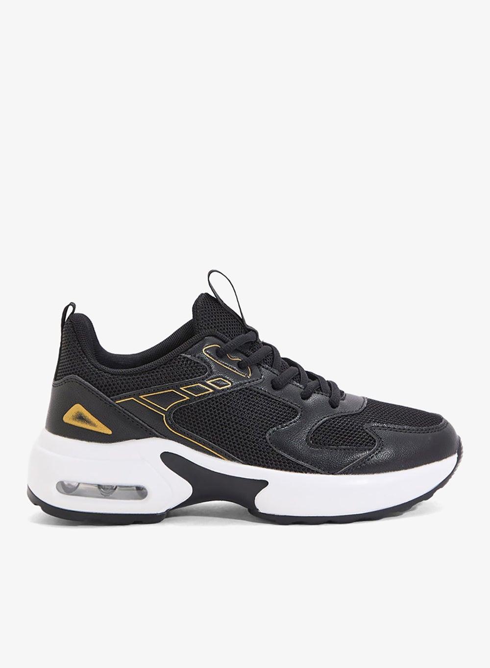 Elegance Meets Comfort: Tsd825 Lace Up Low-Top Sneaker - Image 1