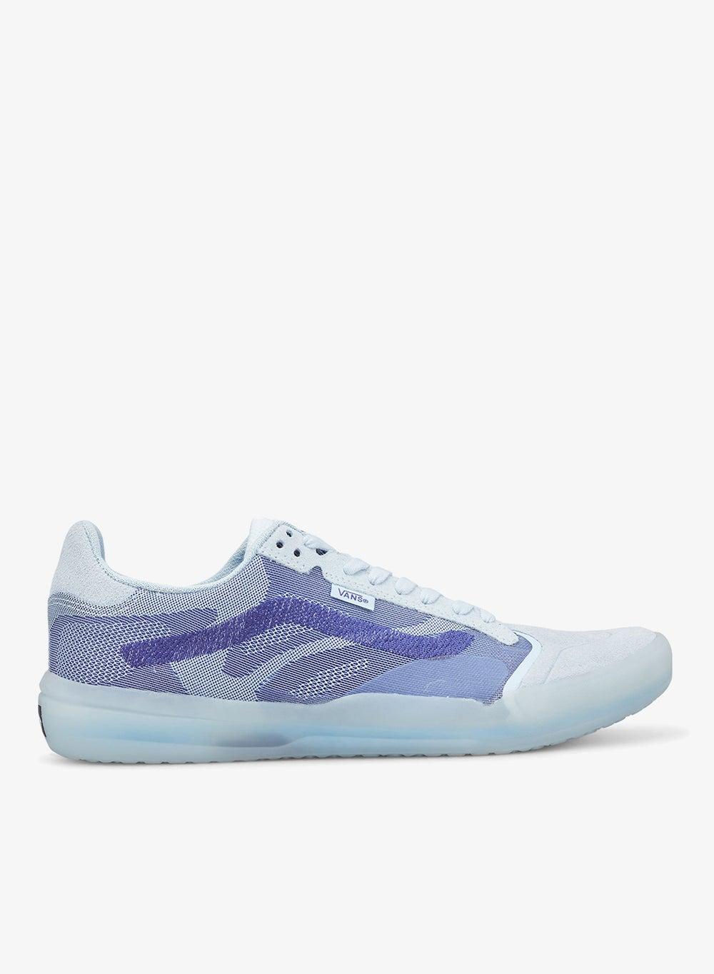 Evdnt Ultimatewaffle: Unisex Low-Top Sneaker Excellence - Image 1
