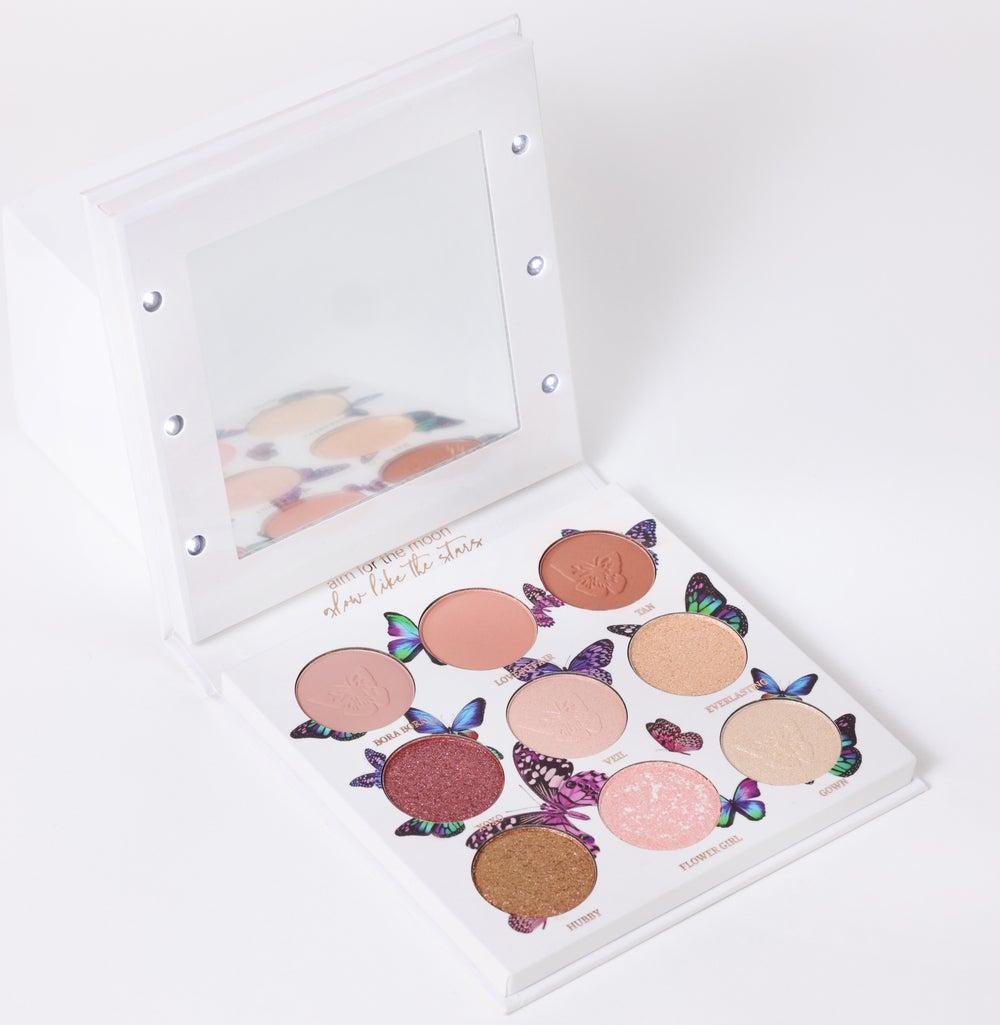 Bridelight Honeymoon Palette: 111200150 - Luxe Eyeshadow - Image 1