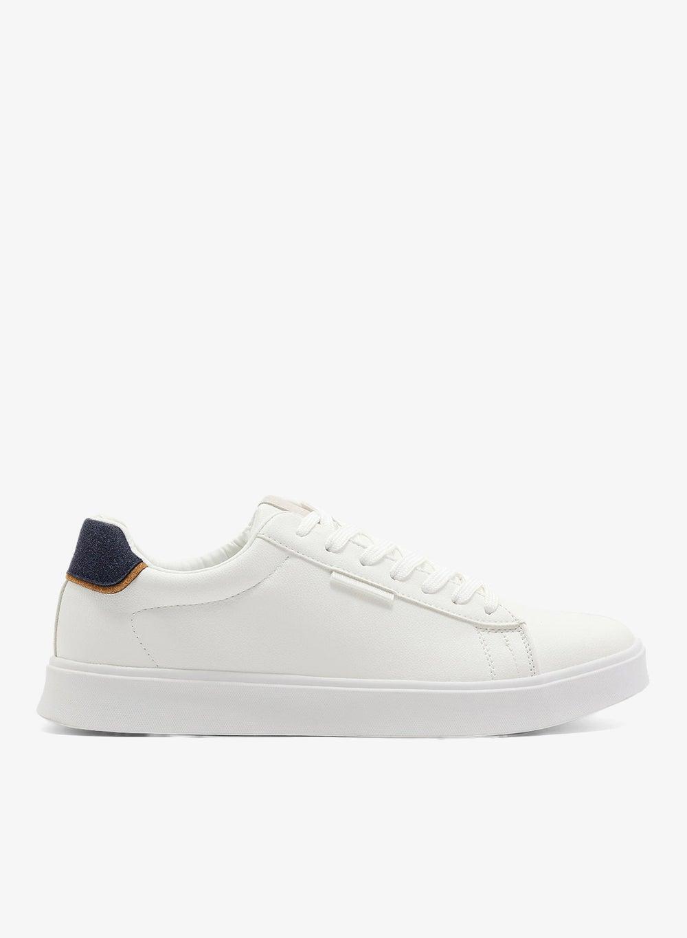 W888 545 Elegant Low-Top Casual Lifestyle Sneakers - Image 1