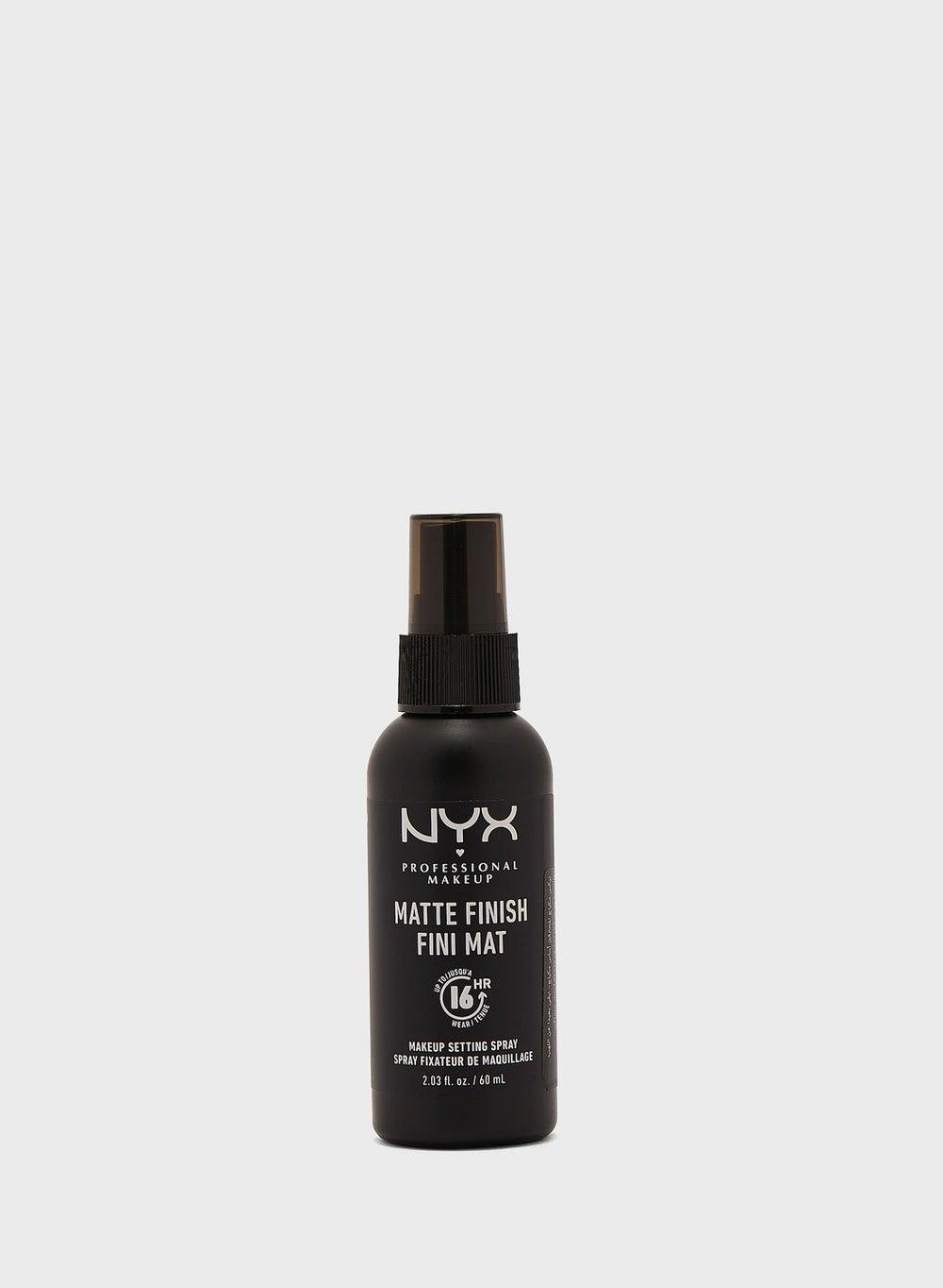 Flawless Matte Perfection Setting Spray - 16hr Wear - Image 1