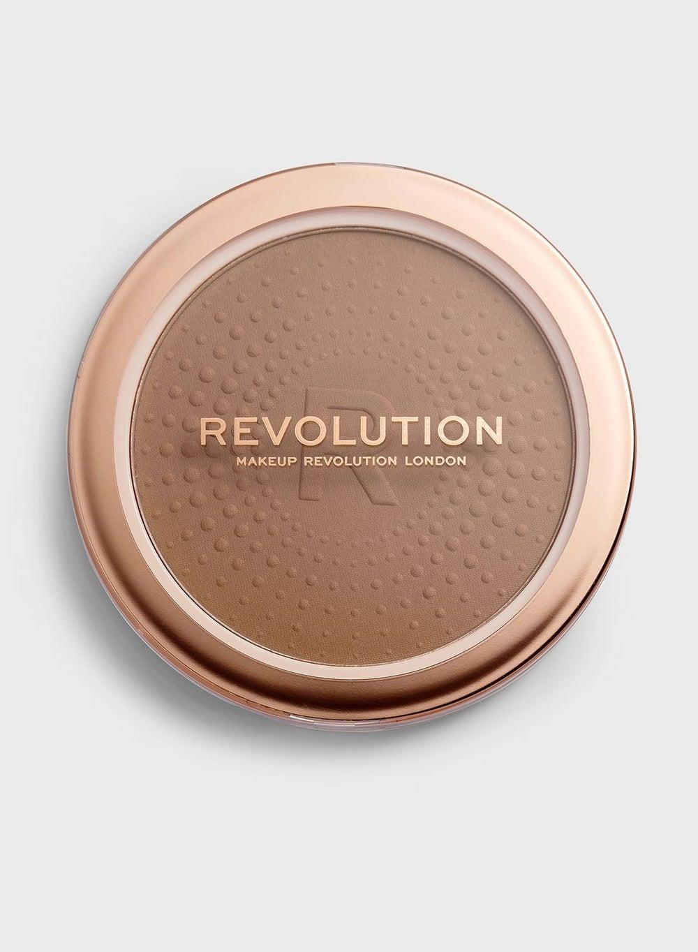 Revolution Mega Bronzer 01 - Cool: Luxe Matte Finish - Image 1