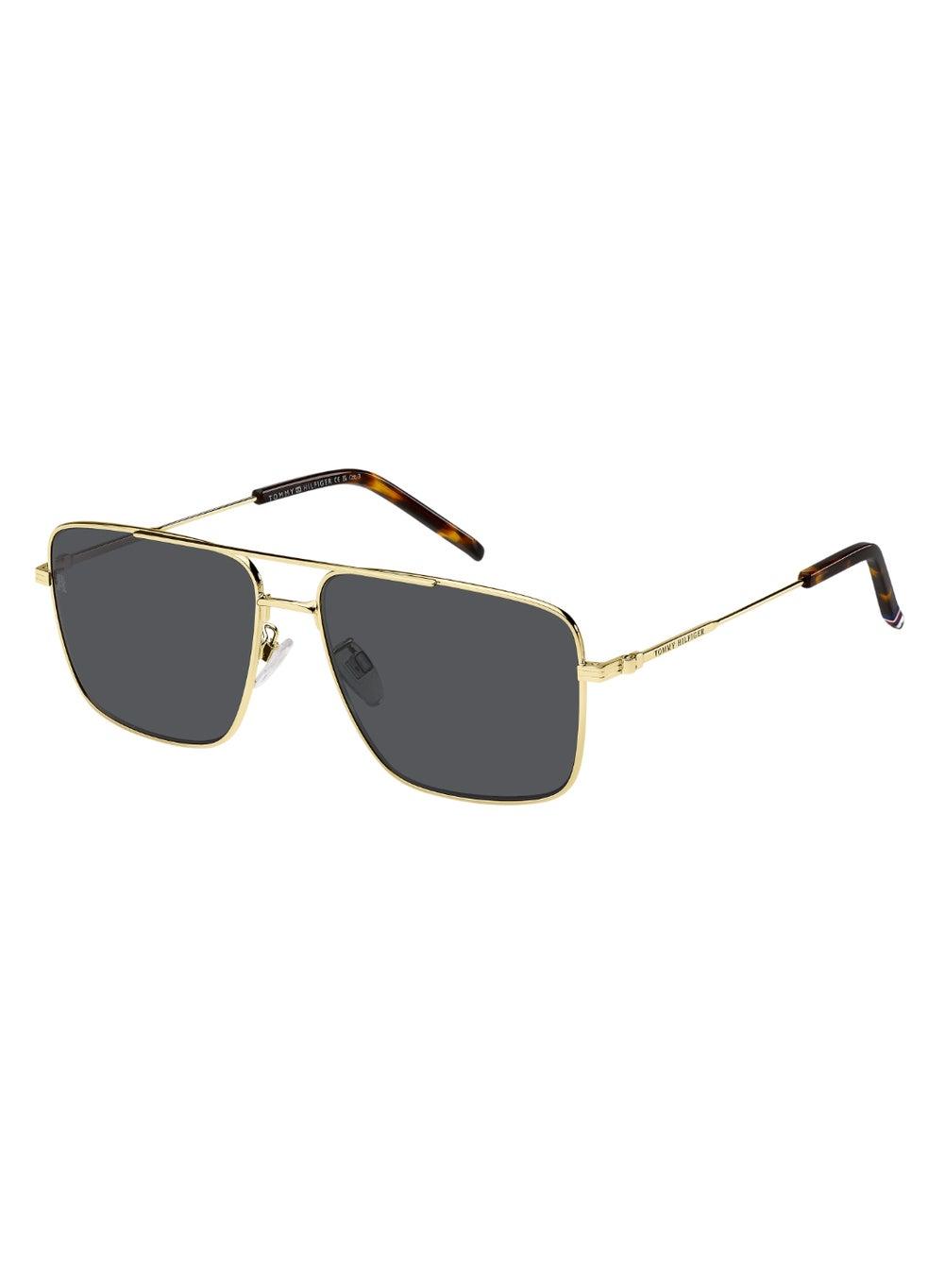 TOMMY HILFIGER Sleek Men's Rectangular Sunglasses - Image 1