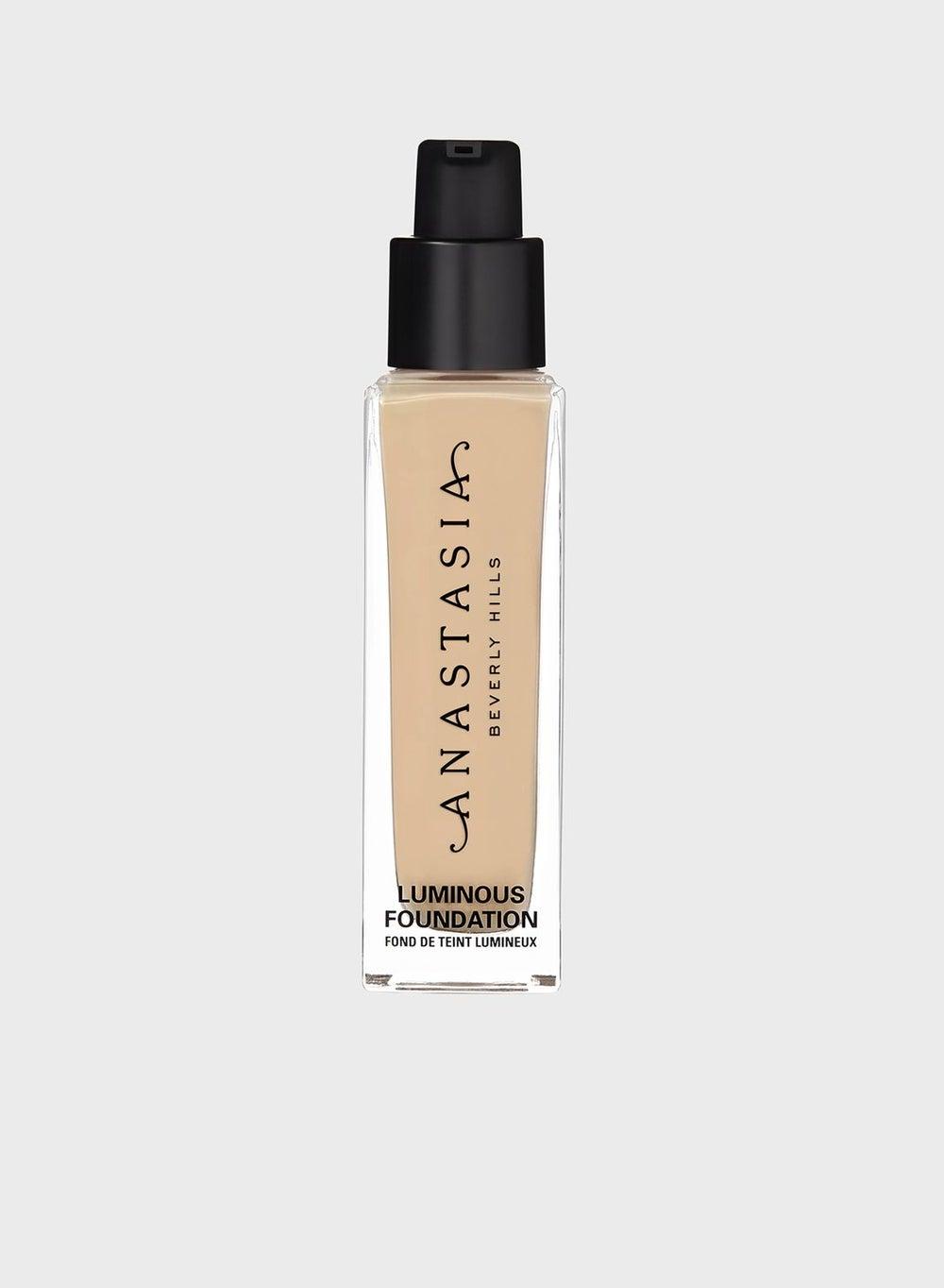 Radiance Unlocked Foundation - 210N - Image 1