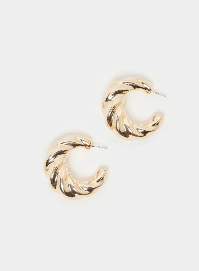 Styli Textured Stud Earrings: Elegance Redefined - Image 1