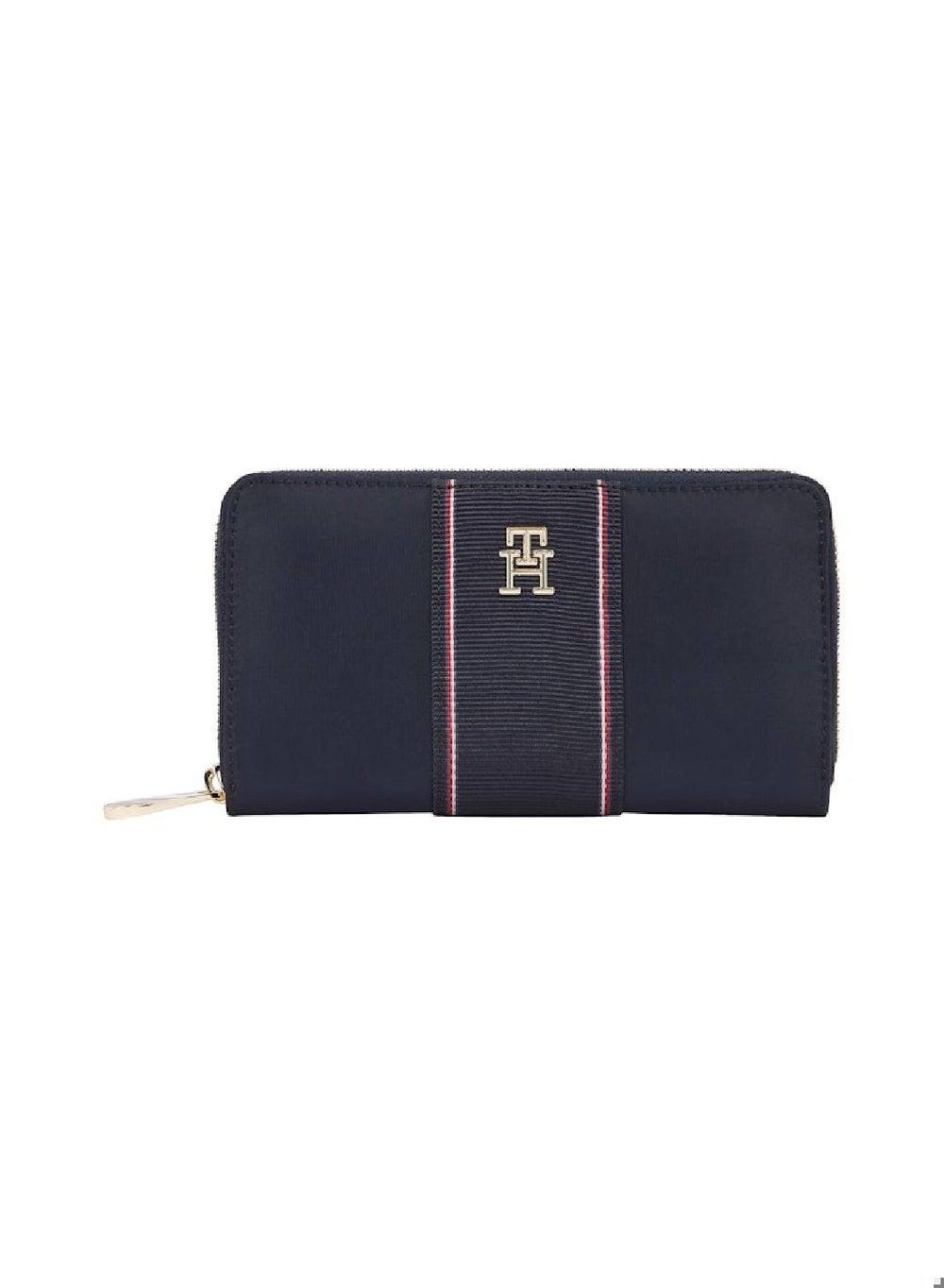 TOMMY HILFIGER Elegant Large Zip-Around Women's Wallet - Image 1
