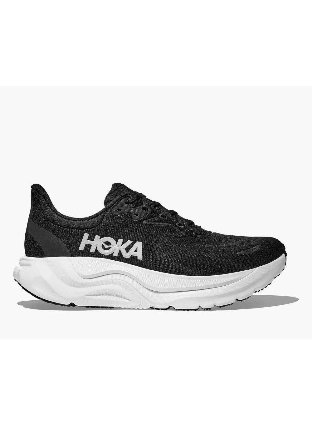 Arahi 8 Women's Black/White Performance Running Shoes - Image 1