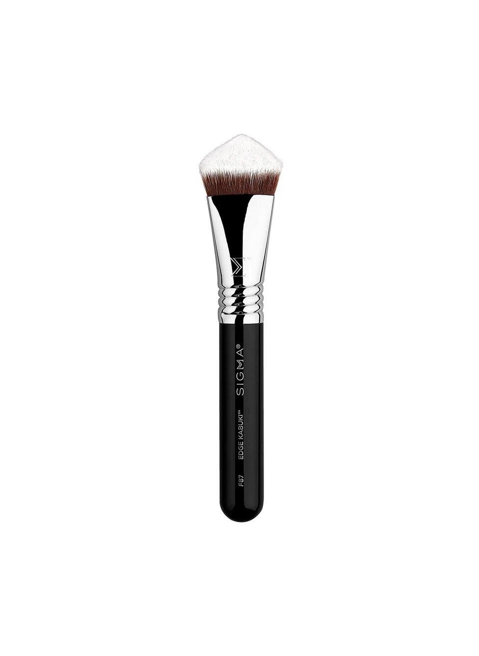 Sigma Beauty F82 Round Kabuki - Flawless Makeup Brush - Image 1