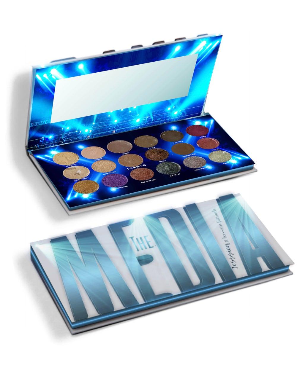 The Media Multi-Shade Eyeshadow Palette 111200152 - Image 1