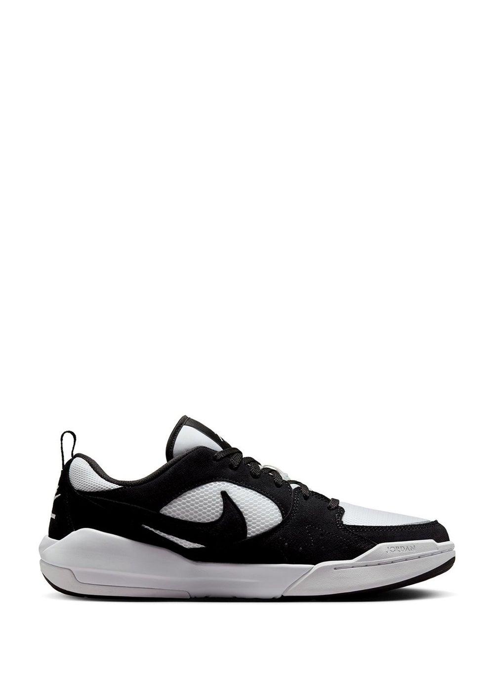Jordan CMFT Era Hj6777 001 - Sleek Black/White Low-Tops - Image 1