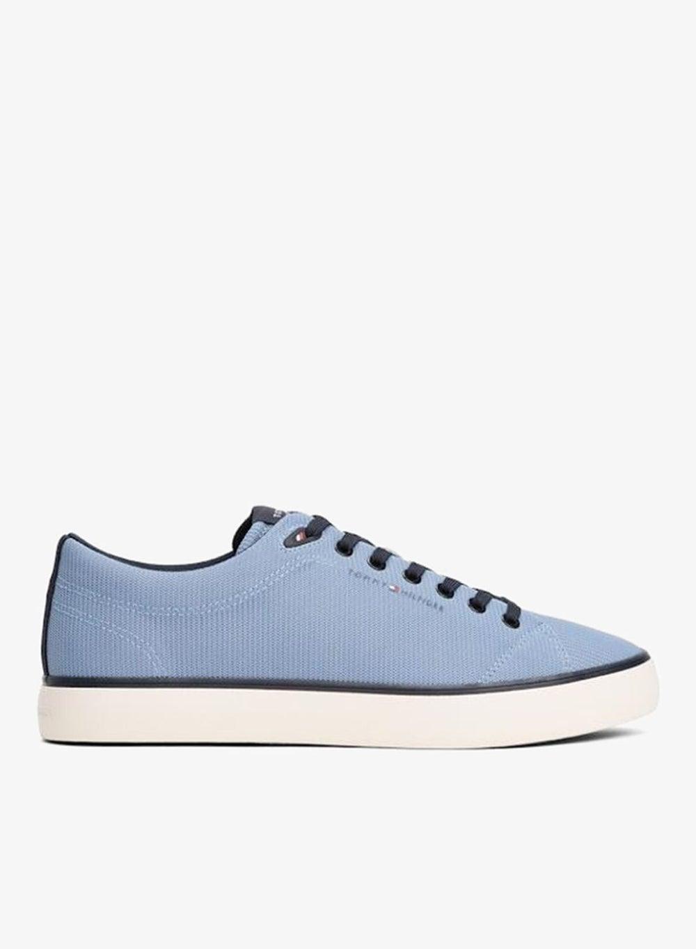 Elegant Blue Casual Low-Top Sneakers Fm0Fm05513C2B - Image 1