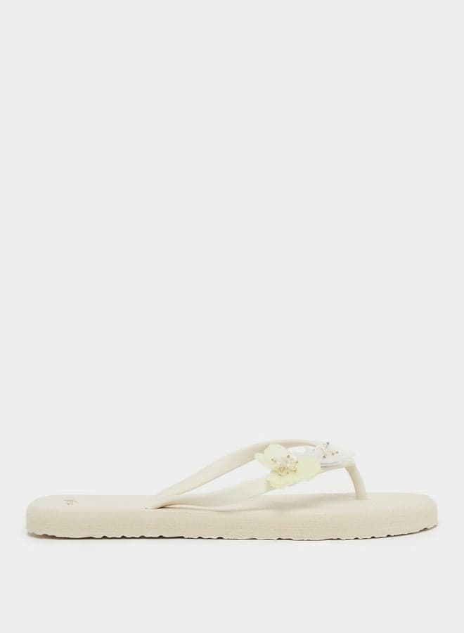 Elegant Blossom White Flip Flops - Fresh Fashion - Image 1
