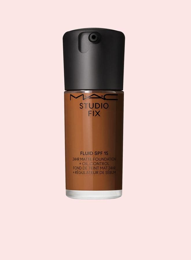 Studio Fix Fluid Foundation SPF 15 - NW47 – Flawless All-Day Coverage - Image 1