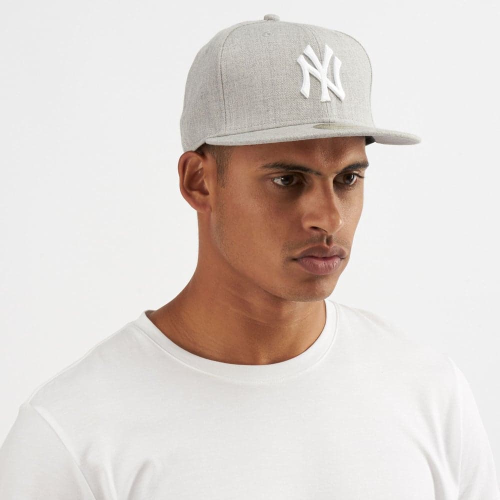 NEW ERA New York Yankees 59FIFTY Premium Fitted Cap - Image 1