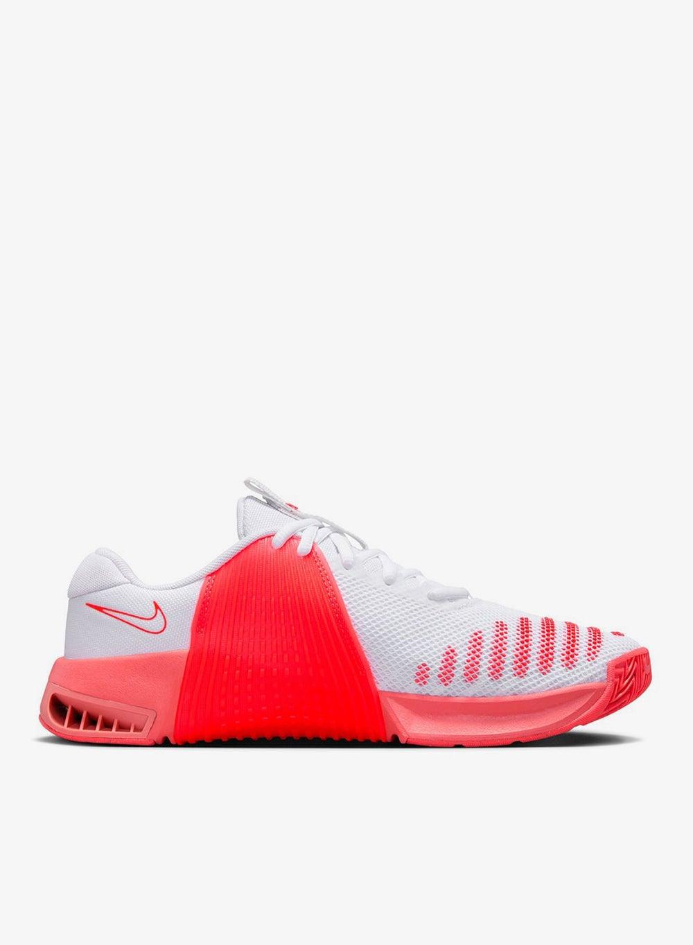 Metcon 9 Dz2537 107 - Premium Performance Low Top Shoes - Image 1