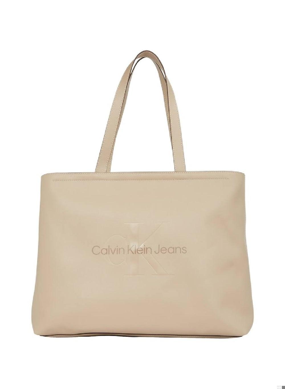 Calvin Klein Jeans Crockery Large Tote - Elegance on the Go - Image 1