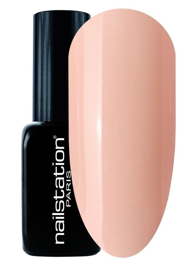 Courcelles Gel Polish: Refined Longevity in a Bottle - Image 1