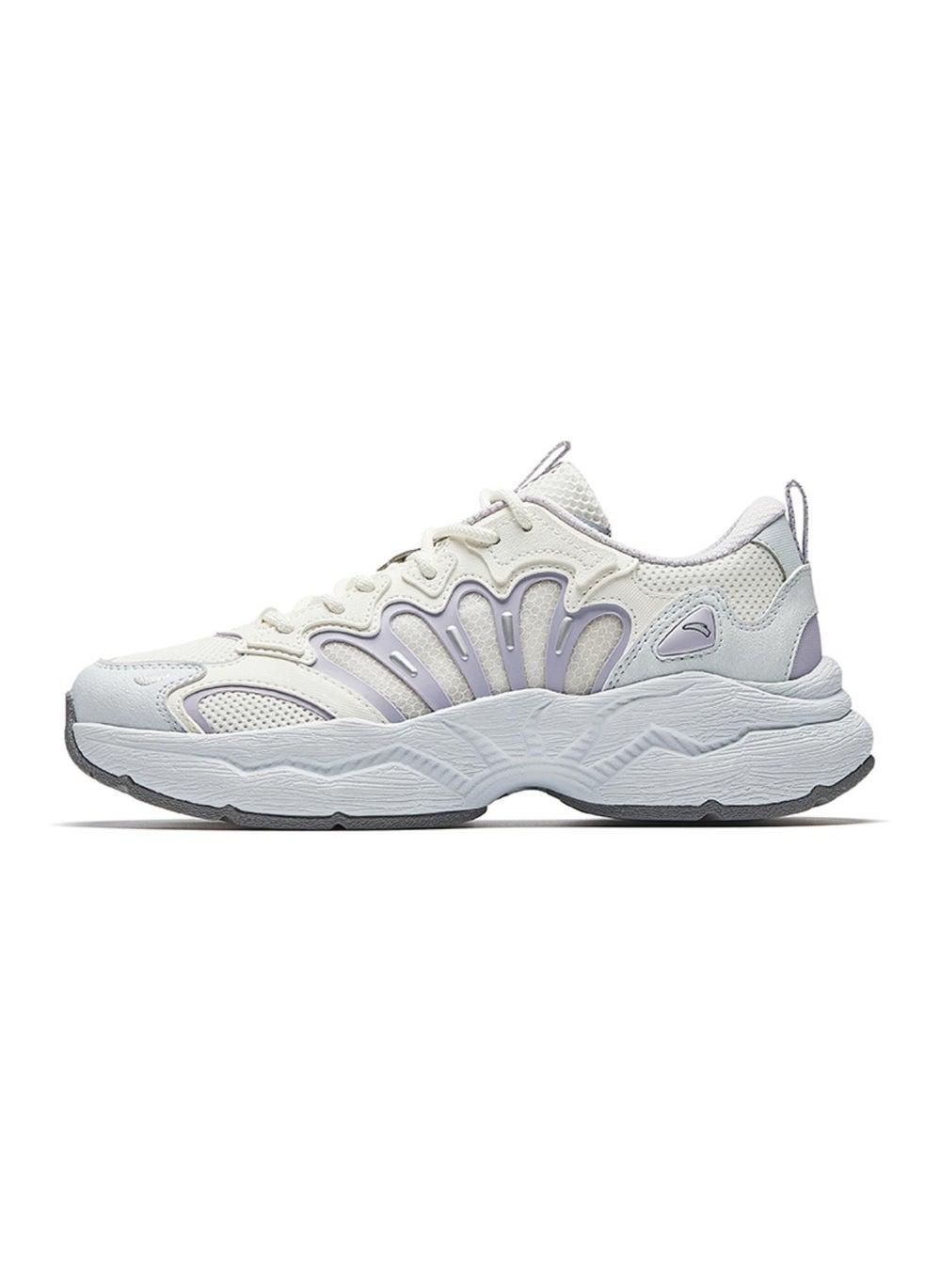 METEOROLITE 3 Beige Casual Lifestyle Shoes for Women - Image 1