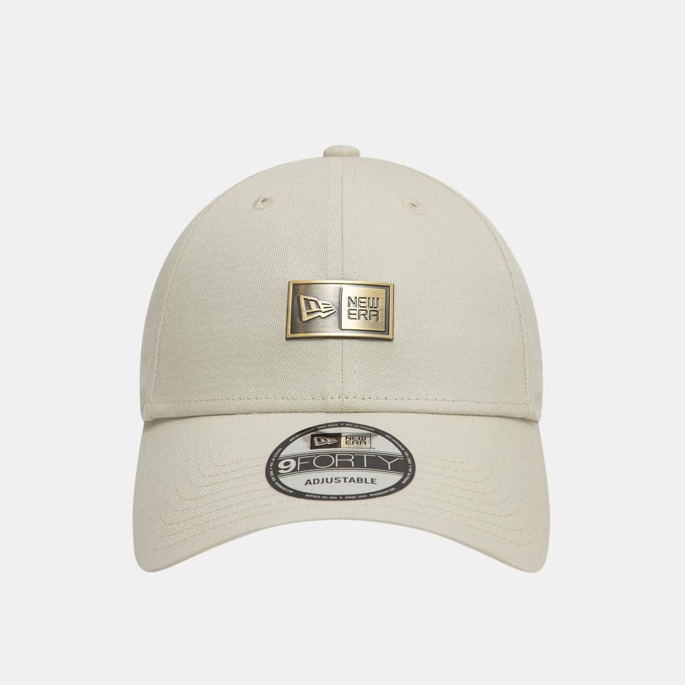 NEW ERA Men's Badge 9FORTY Street-Ready Adjustable Cap - Image 1