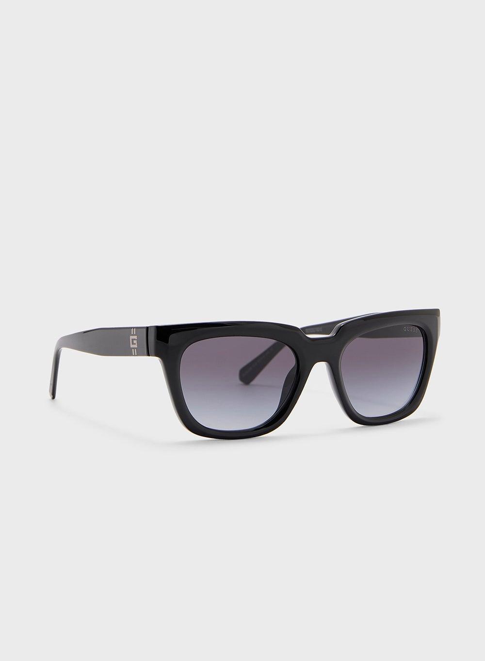 GUESS Men's Rectangle Sunglasses - UV Protective Elegance - Image 1