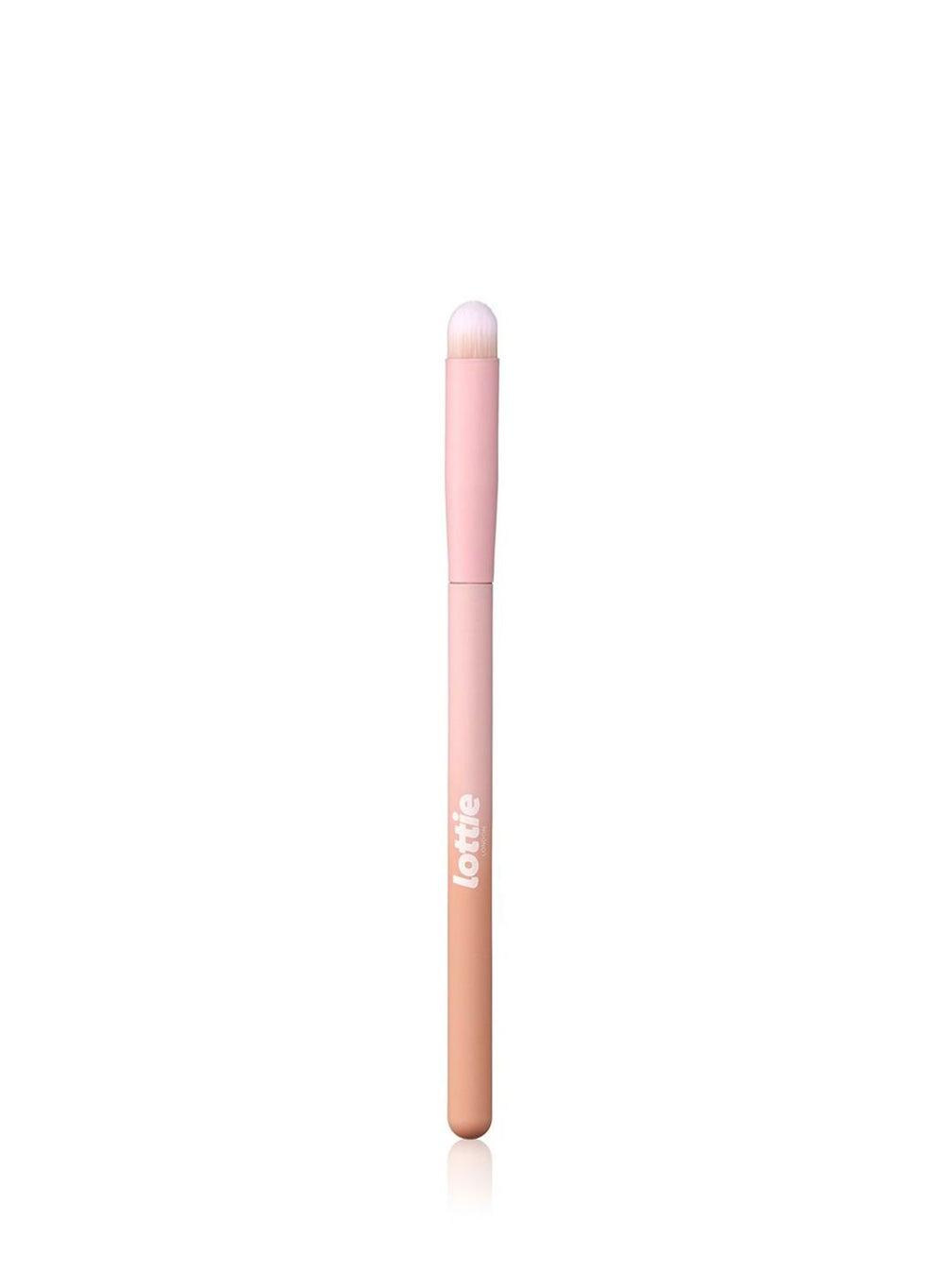 Vegan Fibre Dense Smudger Brush for Flawless Makeup - Image 1