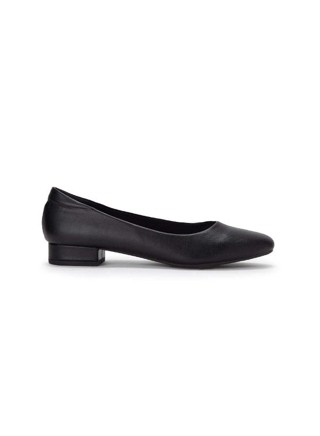 Bata Black School Ballerinas with Chic Block Heel - Image 1