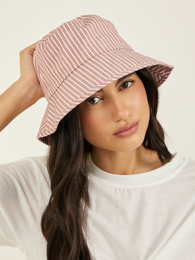 Chic Styli Striped Women's Bucket Hat - Style & Protection - Image 1