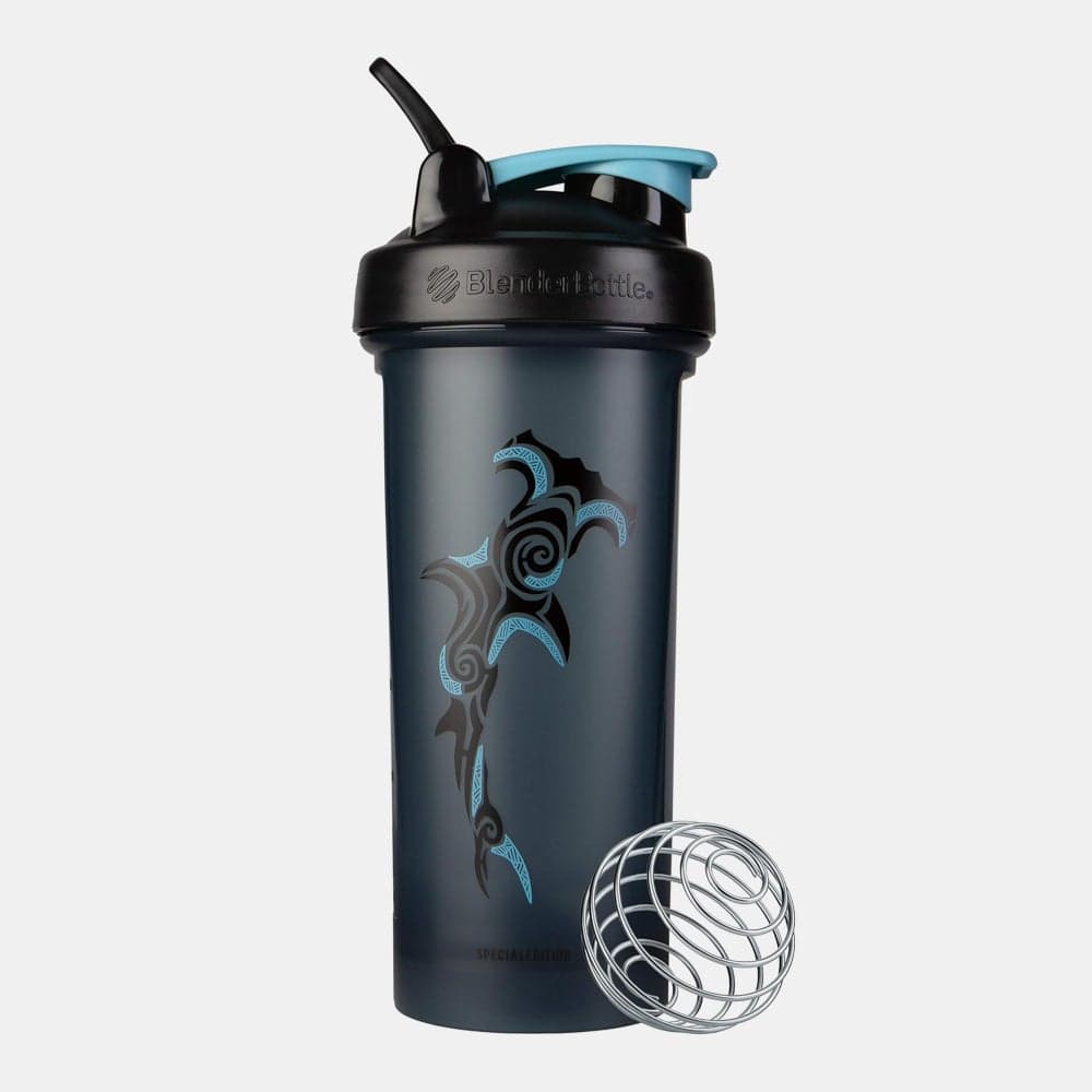 BlenderBottle Classic V2: Ultimate 820ml Shaker - Image 1