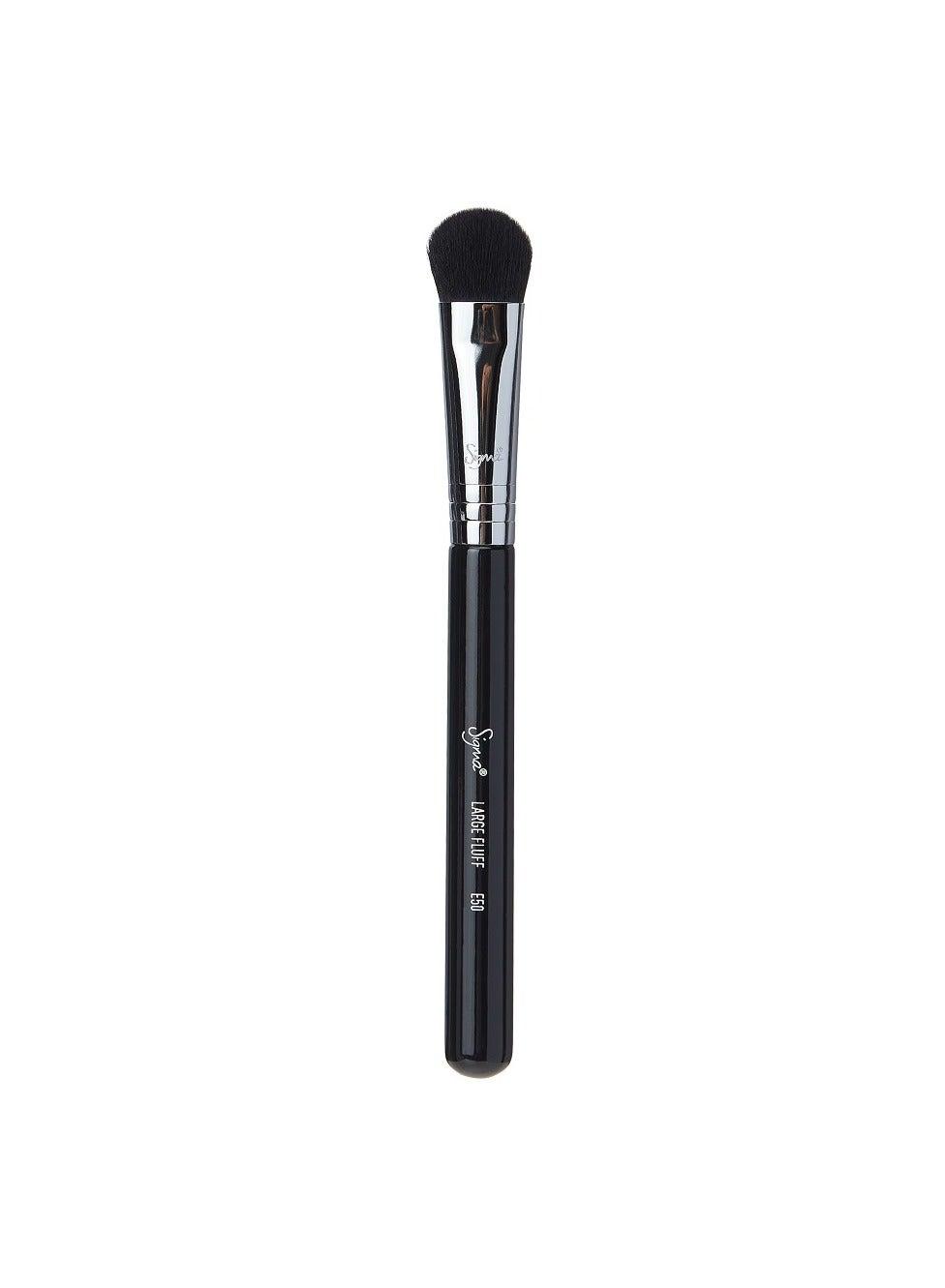 E50 Large Fluff Brush - Perfect Precision Highlighting - Image 1