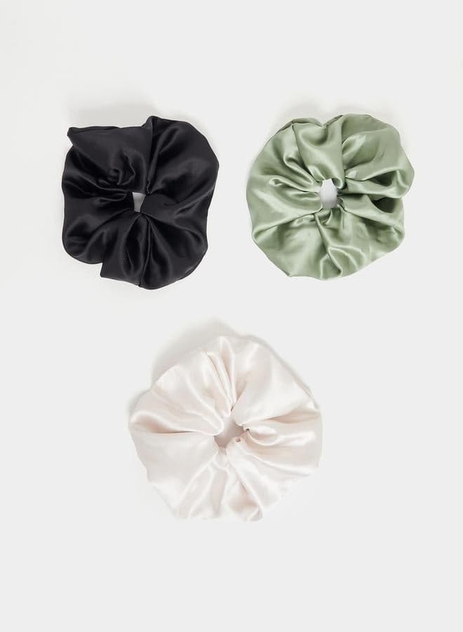 Elegant Trio Elasticated Scrunchie Set - Image 1