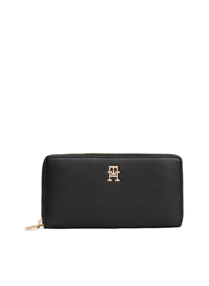 TOMMY HILFIGER Elegant Long Logo Wallet for Sophisticated Women - Image 1