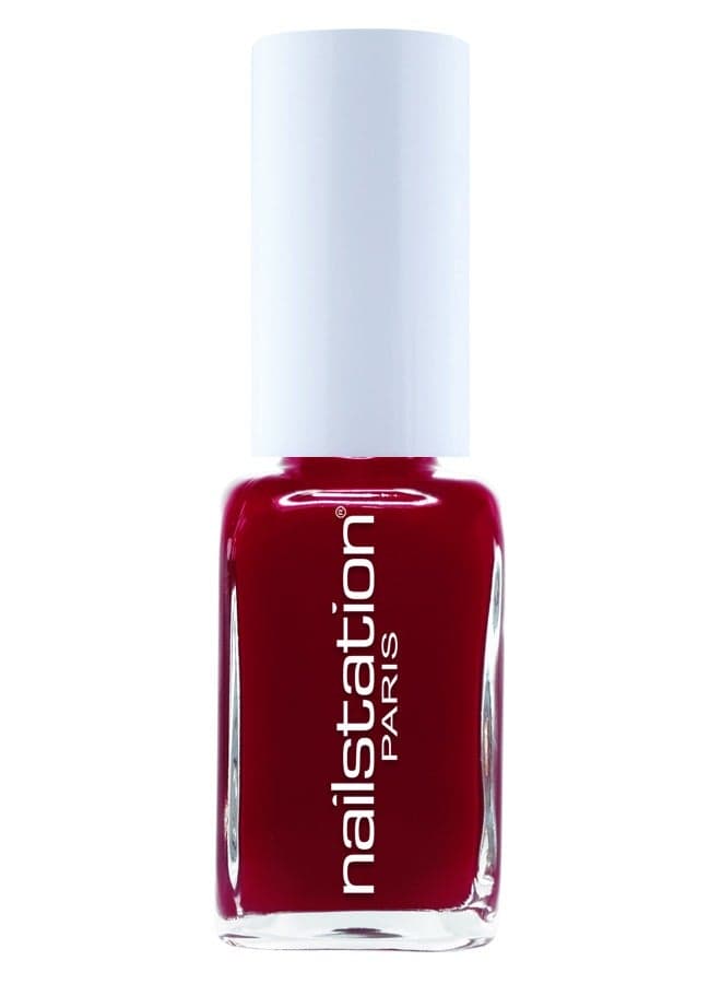 Glossy Dame de Cour Opaque Nail Polish - Image 1