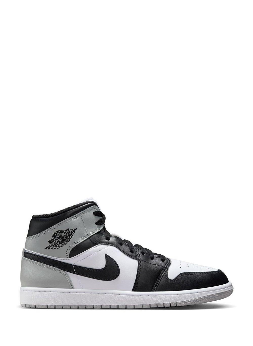 Air Jordan 1 Mid Dq8426 101: Elegance in Every Step - Image 1