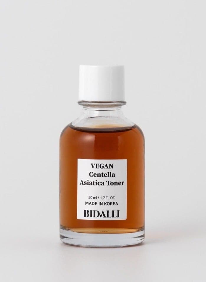 Centella Asiatica Balancing Vegan Toner - Image 1