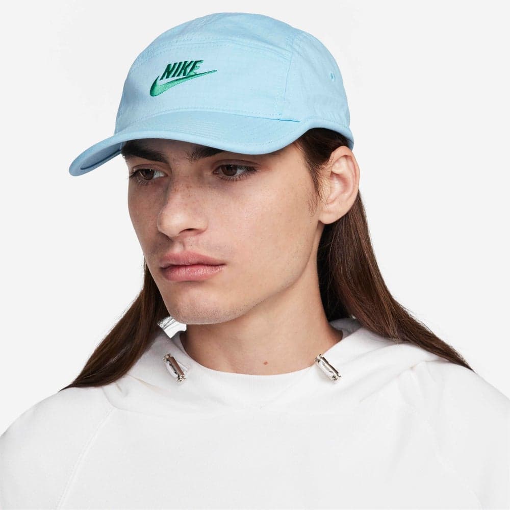 Nike Fly Unstructured Futura Cap - Sleek, Durable Design - Image 1