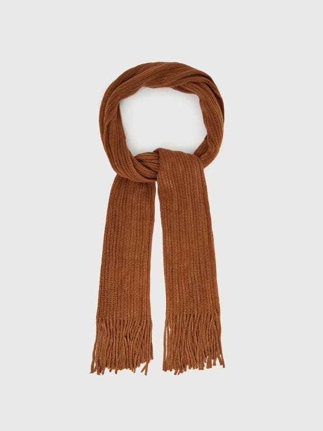 Styli Chic Knitted Scarf with Fringe Detail for Women - Image 1