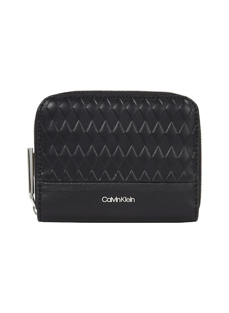 CALVIN KLEIN Mini Quilt Medium Wallet - Sleek Design for Everyday Elegance - Image 1