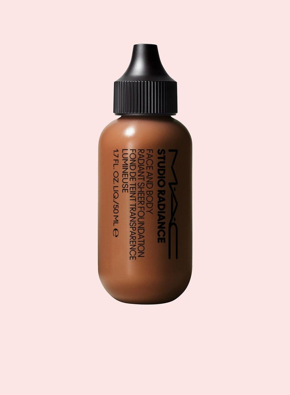Studio Radiance Foundation - N6: Sheer Glow Perfection - Image 1