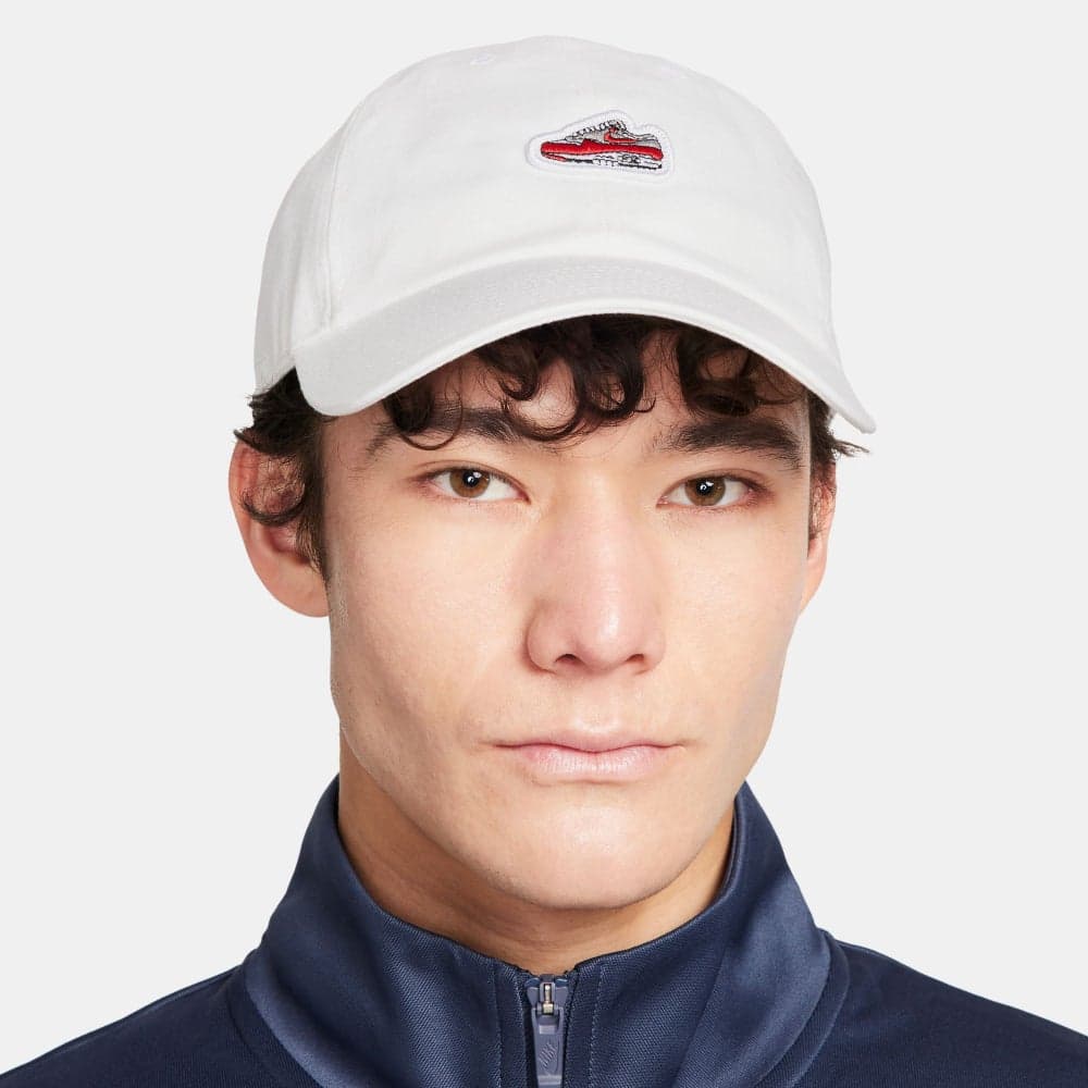 Nike Air Max 1 Men's Club Cap - Classic Style - Image 1