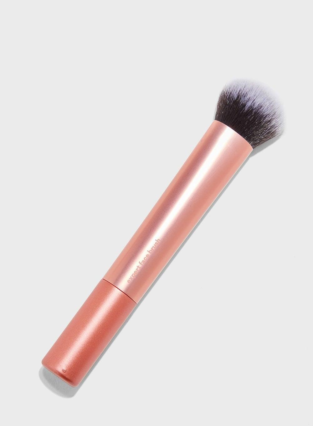 RT 200 Expert Face Brush: Flawless Airbrushed Finish - Image 1