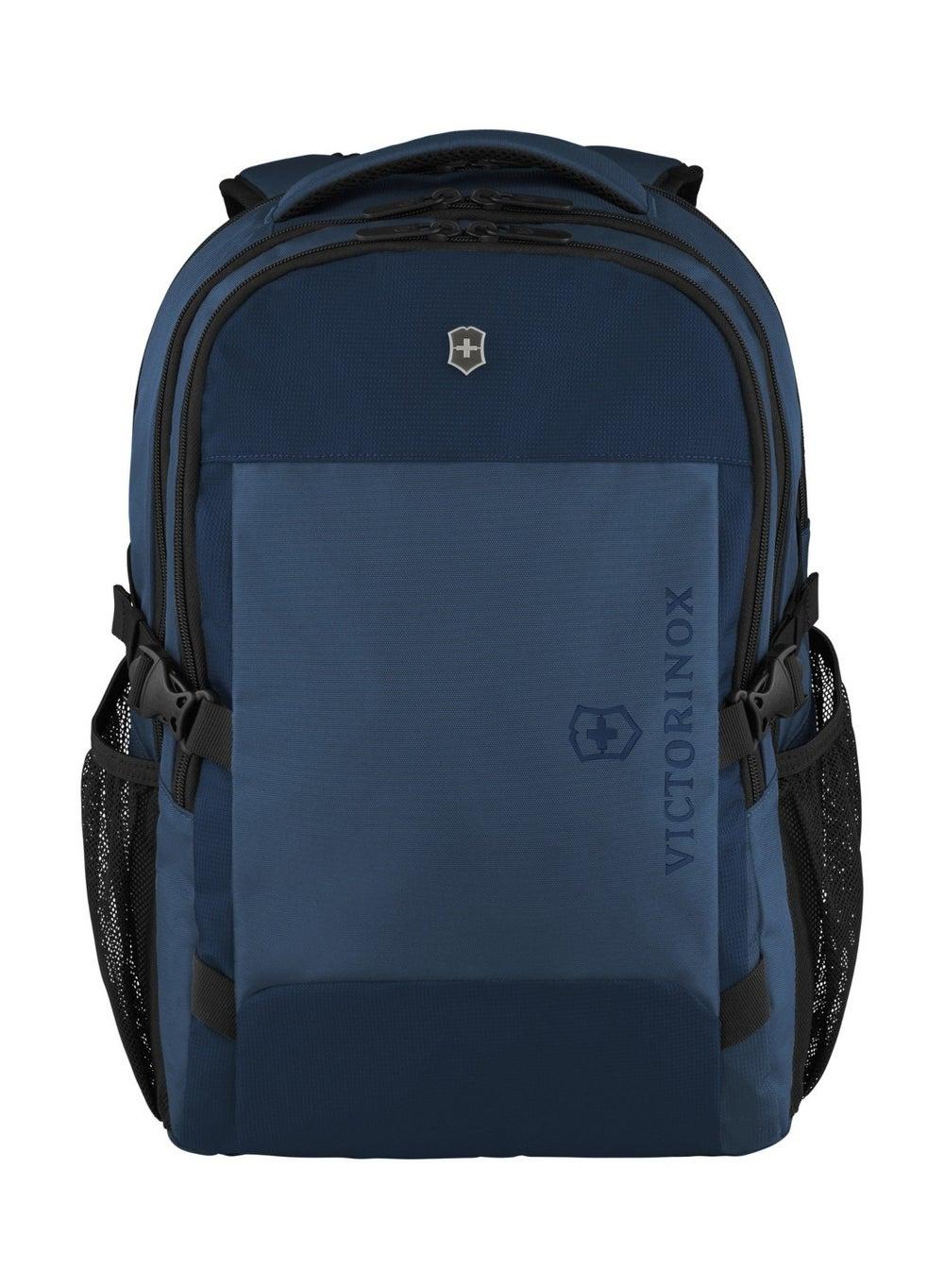 Victorinox 32 VX Sport EVO: The Ultimate Daypack Experience - Image 1