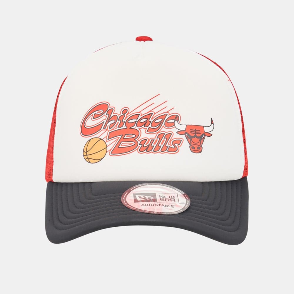 Chicago Bulls NBA Graphic Trucker Cap by New Era - Image 1