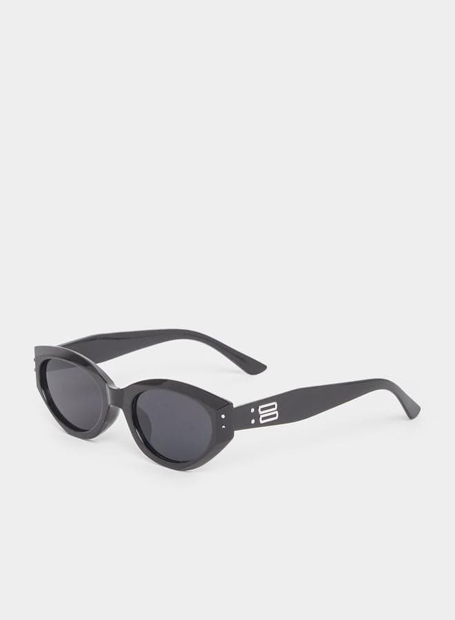 Styli Semi Cat-Eye Sunglasses for Men: Timeless Elegance - Image 1