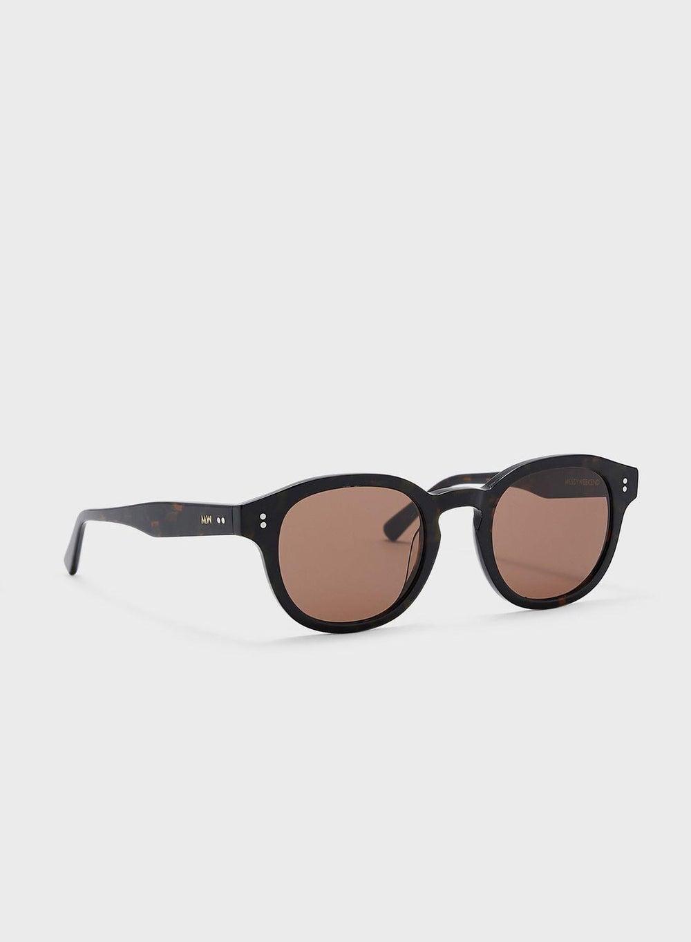 MESSYWEEKEND Bille Women's Elegant Tinted Sunglasses - Image 1